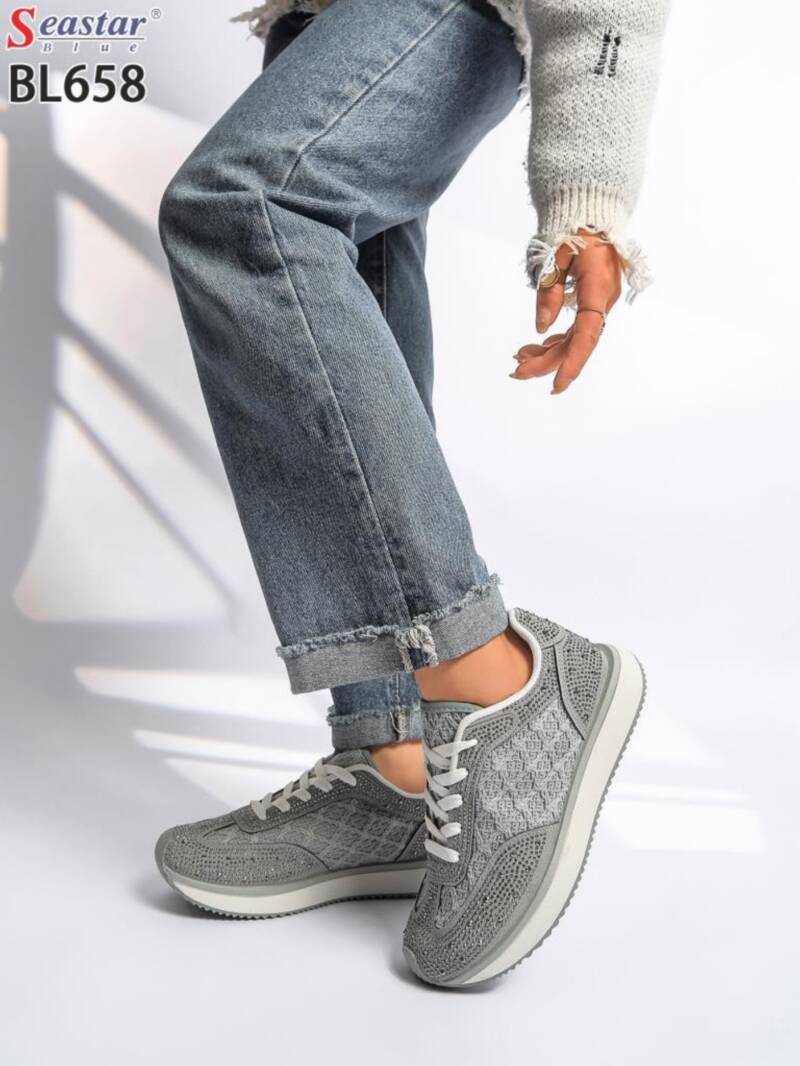 Buty sportowe damskie Roz 36-41 / 12 par	